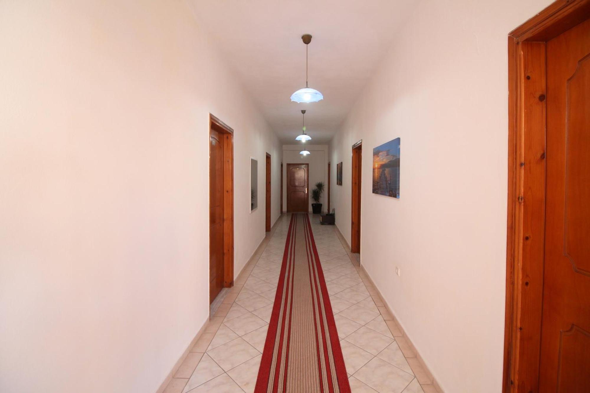 Hotel Ceka Саранда Экстерьер фото