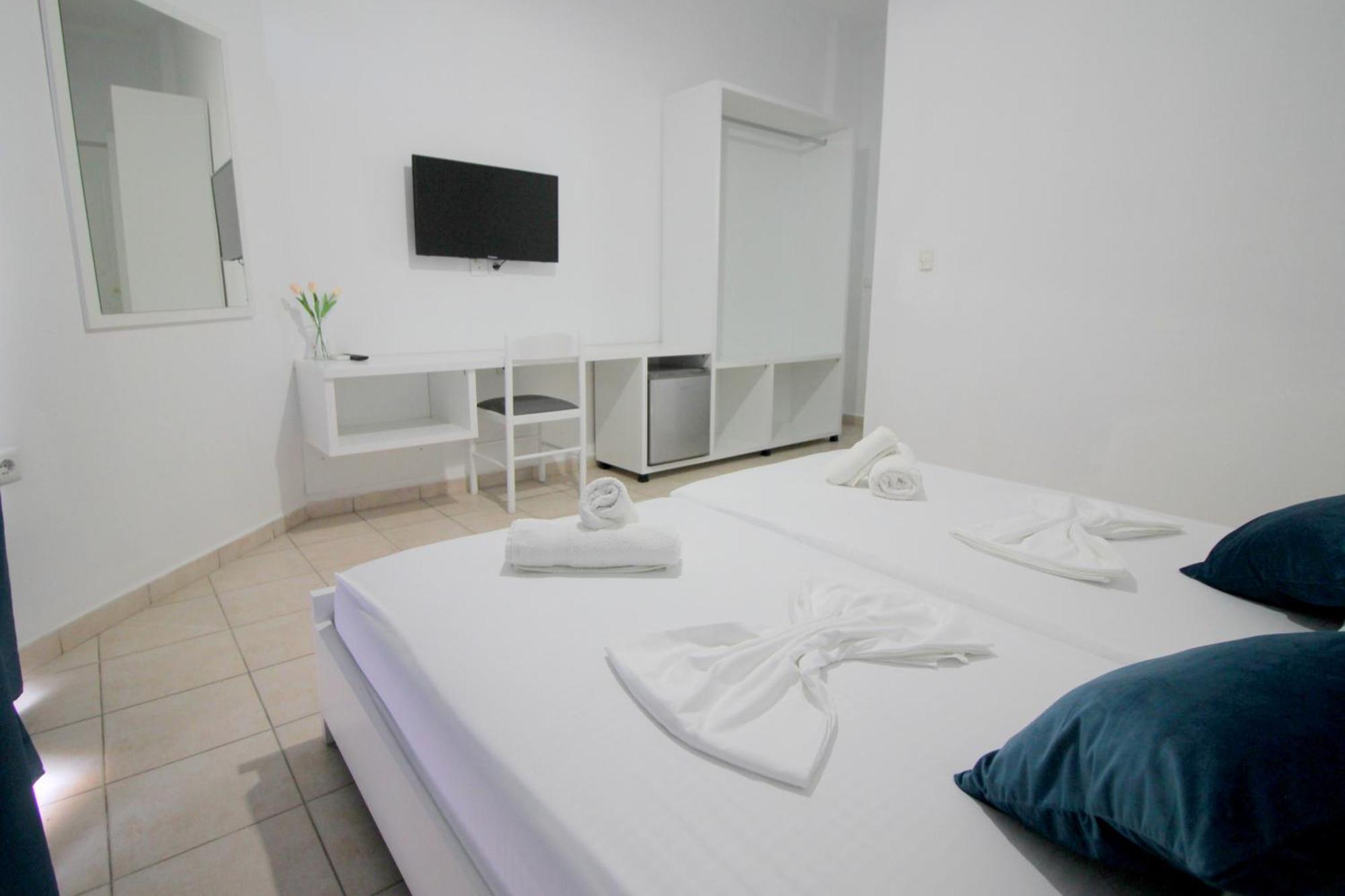 Hotel Ceka Саранда Экстерьер фото